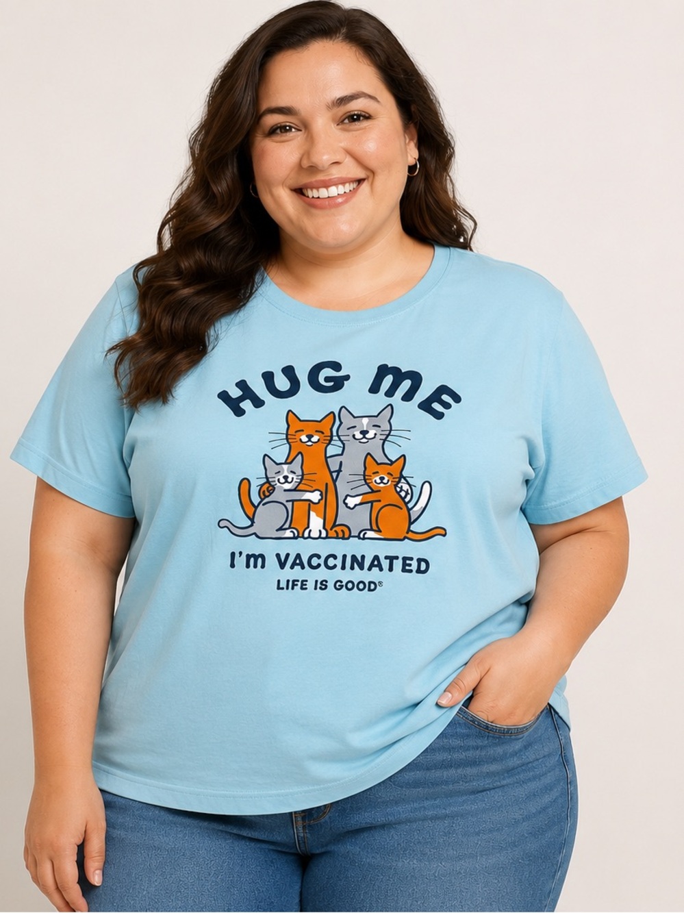 Life Is Good Cat Lover Graphic Tee 2X Blue Cotton T-Shirt Hug Me I’m Vaccinated